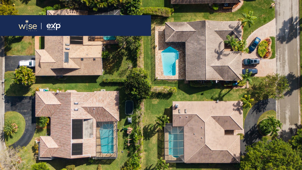 How to Choose Between Investing in Residential or Commercial Property in Florida