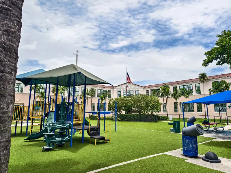 Mejores colegios de Miami para familias latinoamericanas