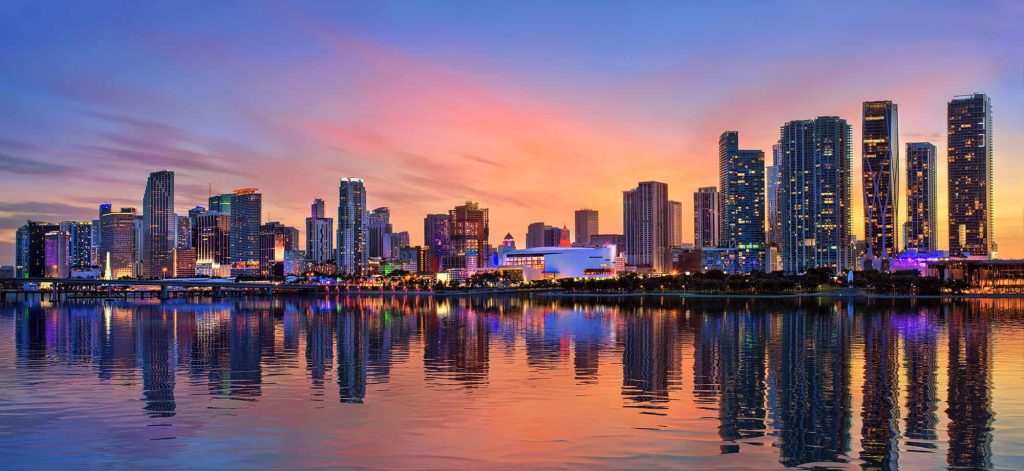 Comparativa Downtown Miami vs Brickell para inversión inmobiliaria