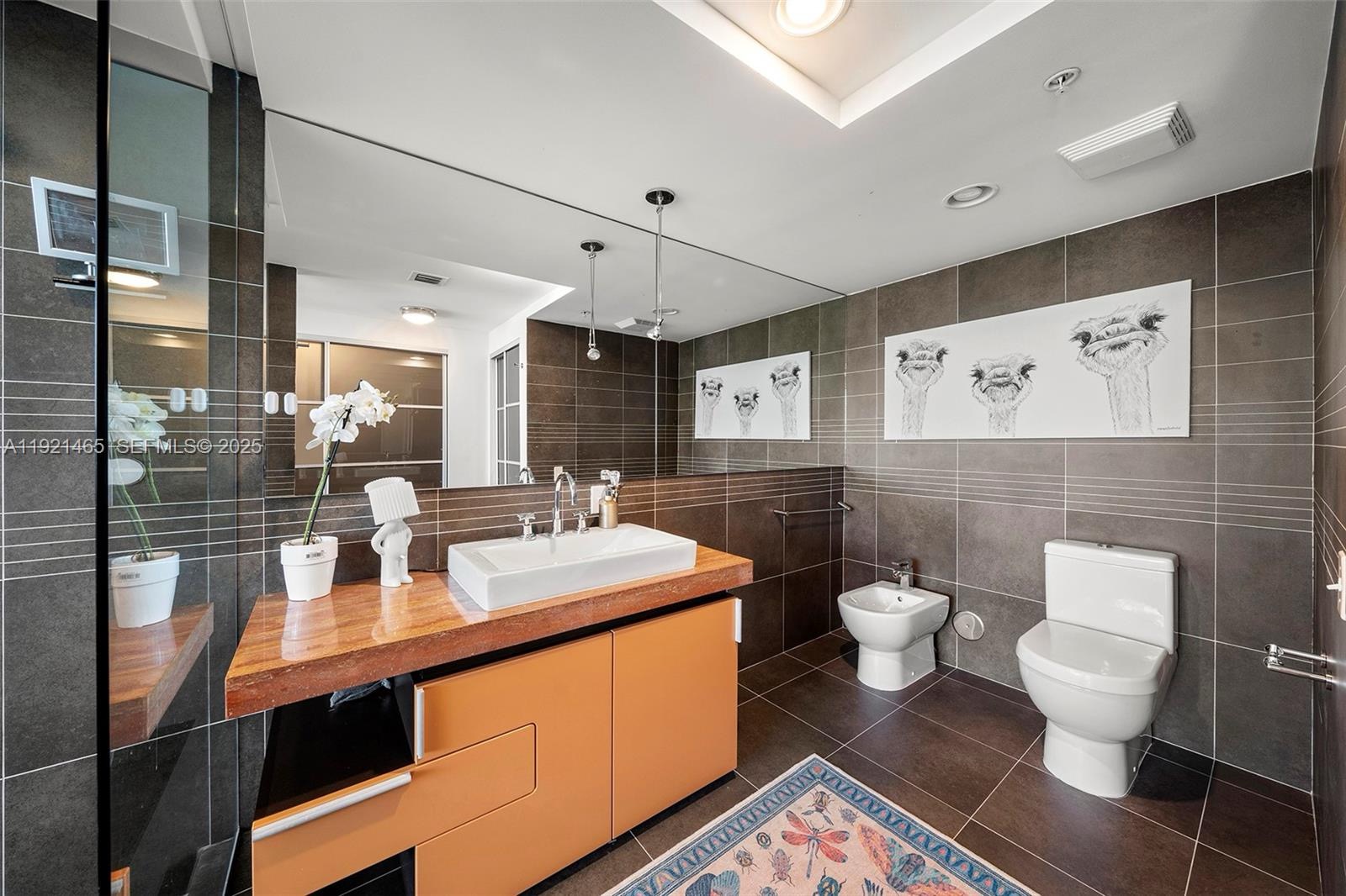 Artecity Unit 205