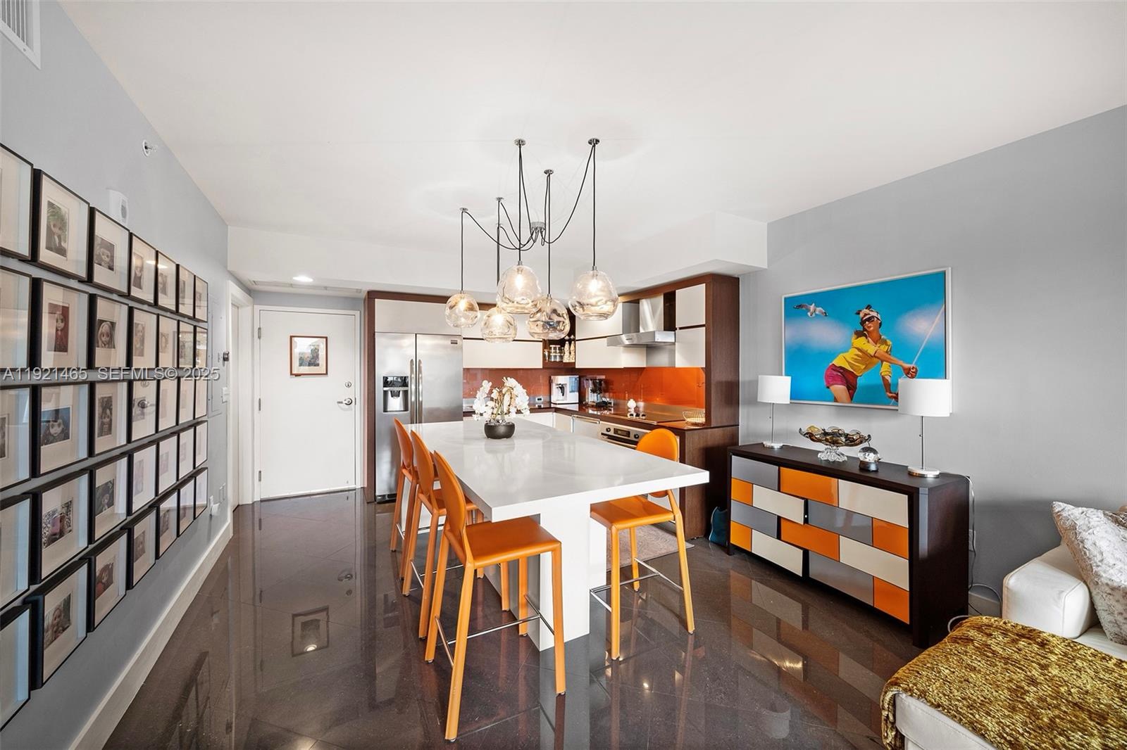 Artecity Unit 205