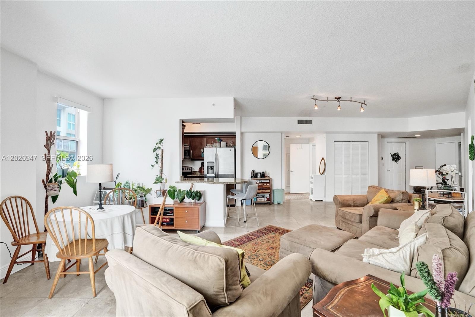 Downtown Dadeland Unit C410