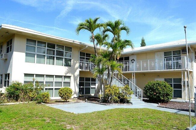 2633 Middle River Dr, Fort Lauderdale